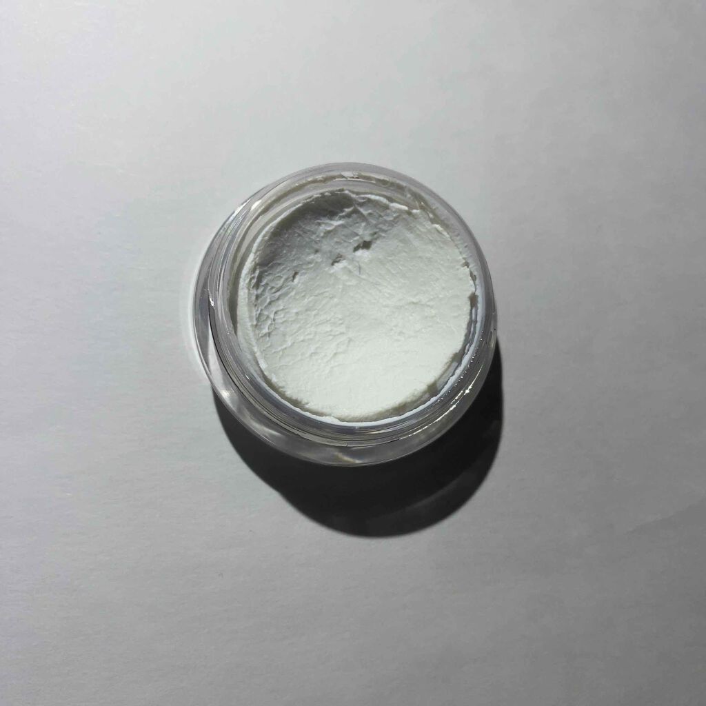 ポアレスエアリーベース/キャンメイク/化粧下地を使ったクチコミ(3枚目)