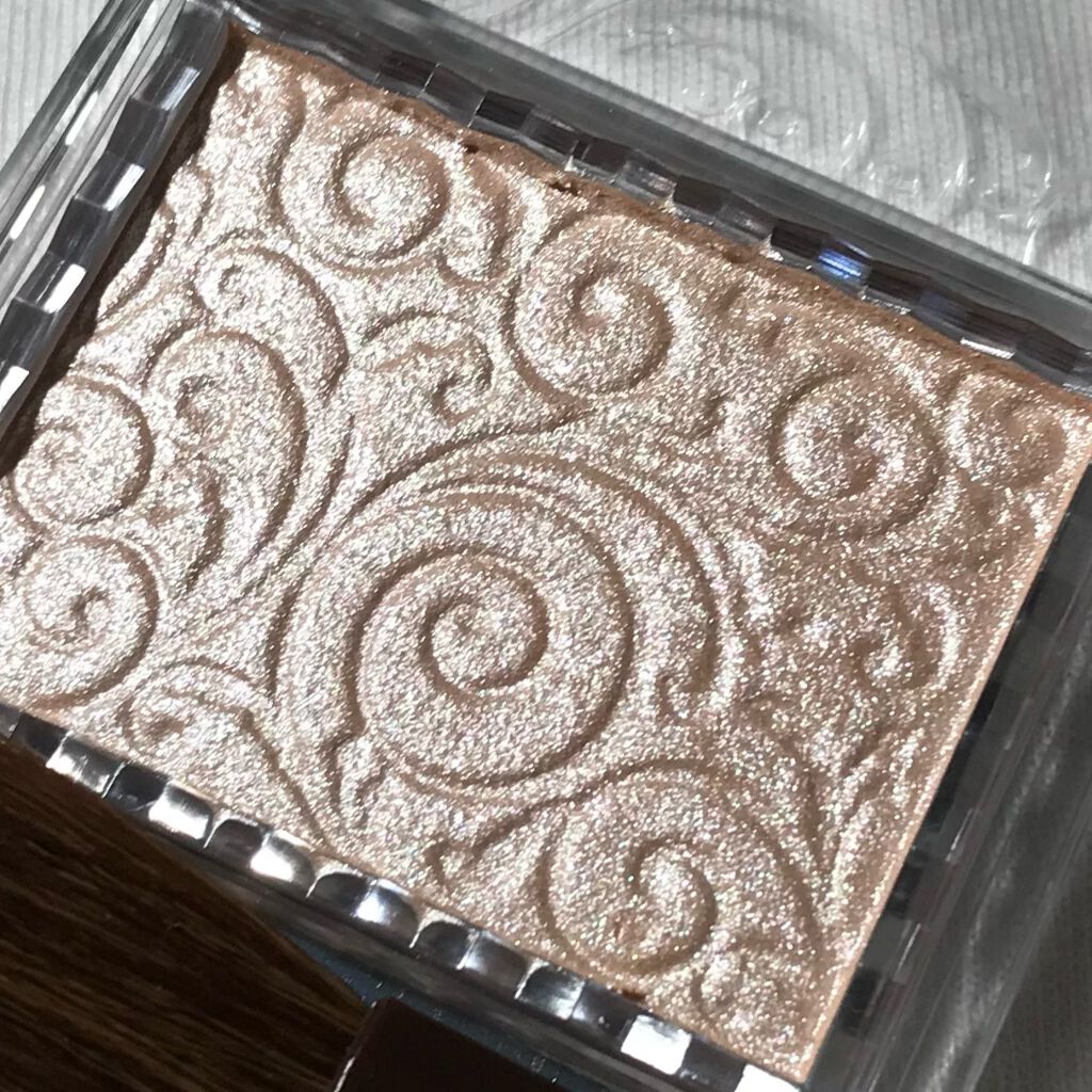 パールグロウハイライト/CEZANNE/パウダーハイライトを使ったクチコミ（2枚目）