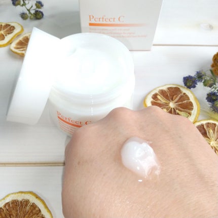 パーフェクトC オールインワンジェル/Perfect C/オールインワン化粧品を使ったクチコミ(2枚目)