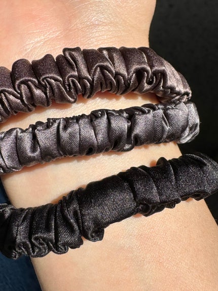 シルクヘアゴム/sororito/ヘアアクセサリーを使ったクチコミ(4枚目)