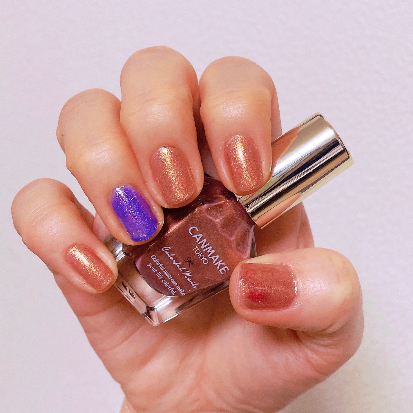 カラフルネイルズ/キャンメイク/マニキュアを使ったクチコミ(4枚目)