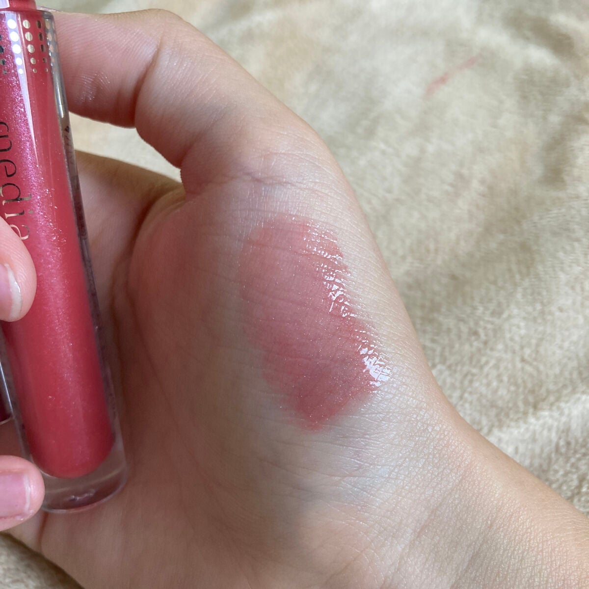 リキッドグロウルージュ/media/リップグロスを使ったクチコミ(2枚目)