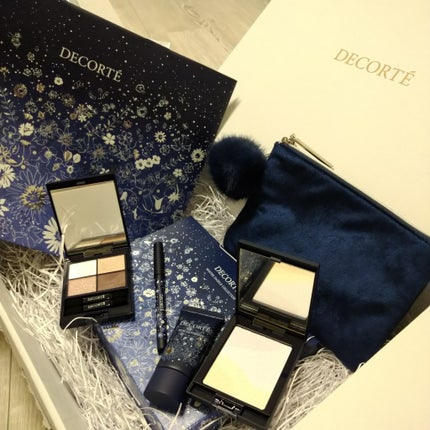ウィンターダズル コレクション/DECORTÉ/メイクアップキットを使ったクチコミ(5枚目)
