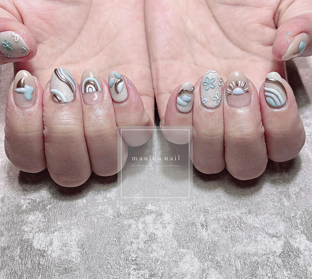 #海ネイル,#ネイル,#アートネイル,#ハワイアンジュエリーネイル,#ミラーアートネイル,#サンドネイル,#フレンチネイル,#ブルーネイル,#ミラーネイル,#手書きアートネイル,#サマーネイル,#太陽ネイル,#ミラーネイル,#シルバーアクセネイル,#虹ネイル,#天王寺ネイルのネイルデザイン