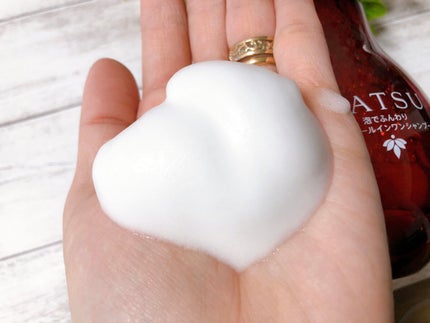 泡でふんわり薬用オールインワンシャンプー/アピセラピーコスメティクス/シャンプー・コンディショナーを使ったクチコミ(2枚目)