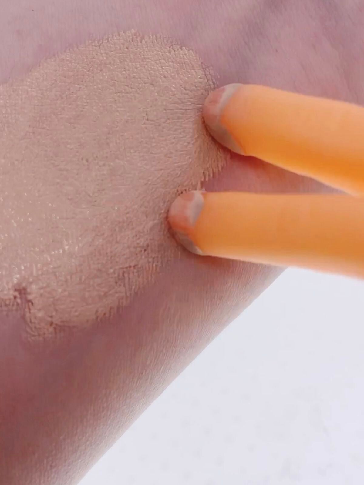 ヒーロークッション+レフィルセット/APRILSKIN/クッションファンデーションを使ったクチコミ(4枚目)