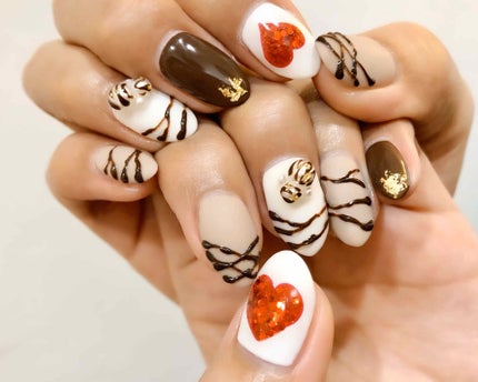 sacha🐰 on LIPS 「💅2020年初ネイルはバレンタインにむけて♡💅※毎月ながら記録..」(2枚目)