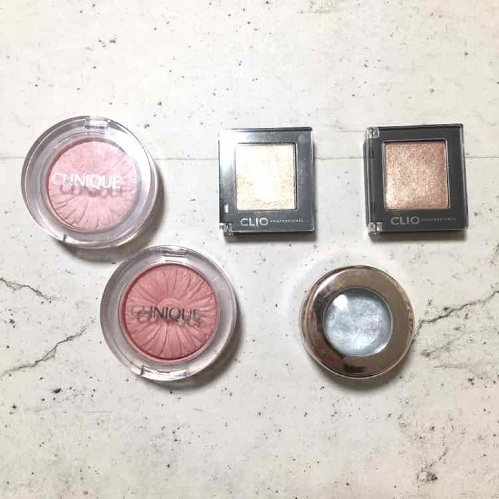 ミネラルパウダーサンスクリーン/バッサ/ルースパウダーを使ったクチコミ（2枚目）