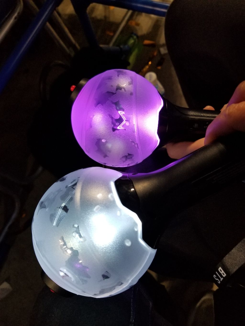 よっちゃん on LIPS 「バンタンのライブに行ってきた神席で、彼らを見て大興奮🎶歌もDA..」(1枚目)