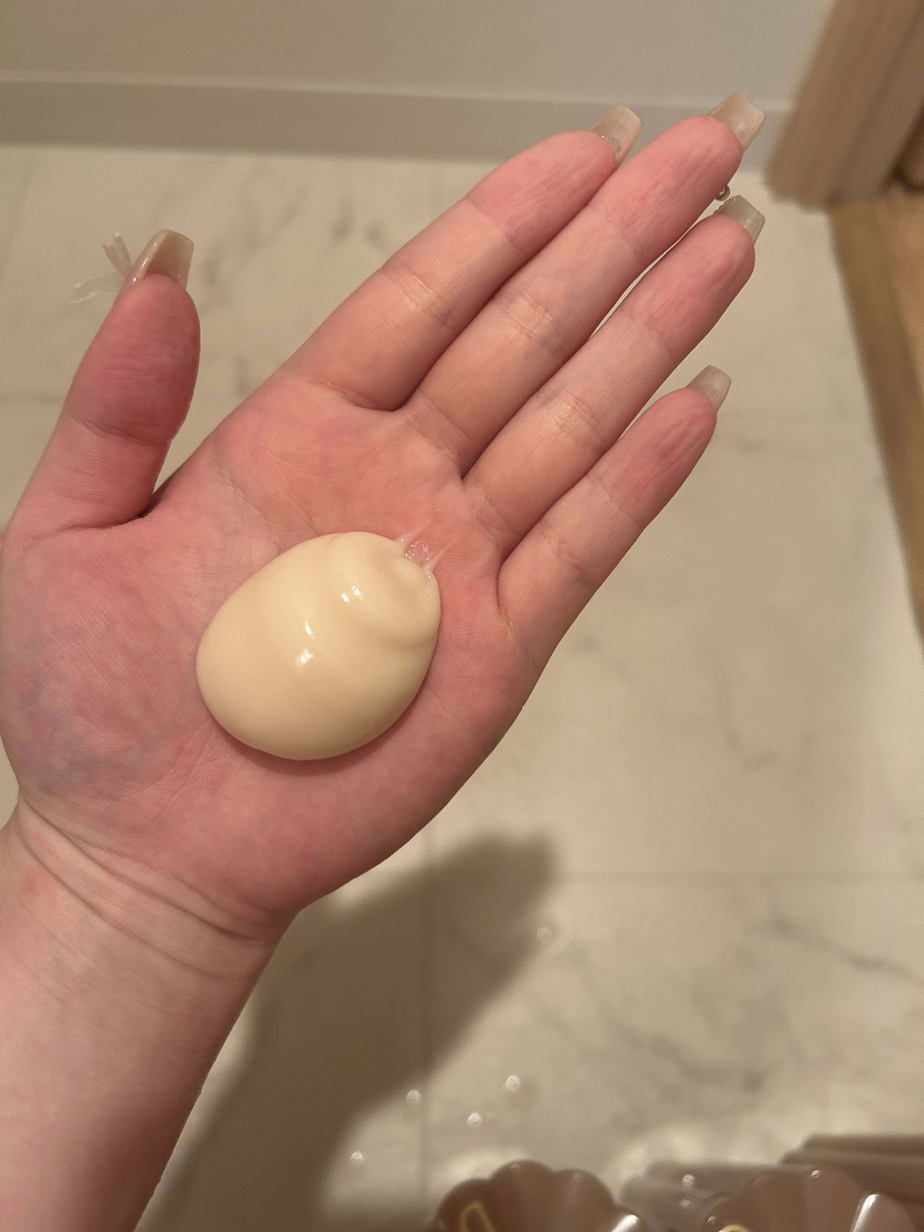 アロマエステ エンリッチグロウ ディープマスク/ラ・カスタ/洗い流すヘアトリートメントを使ったクチコミ（2枚目）