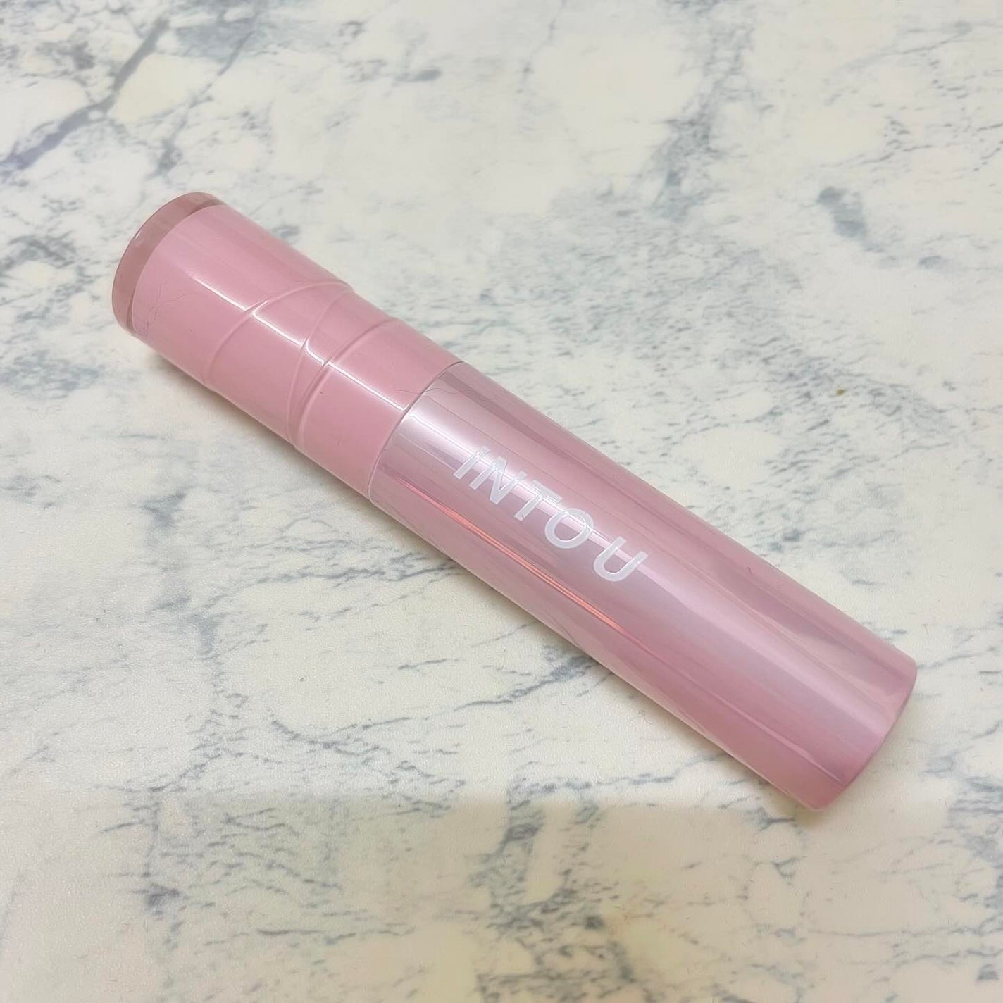 ジューシーパンピンググロス/INTO U/リップグロスを使ったクチコミ(2枚目)