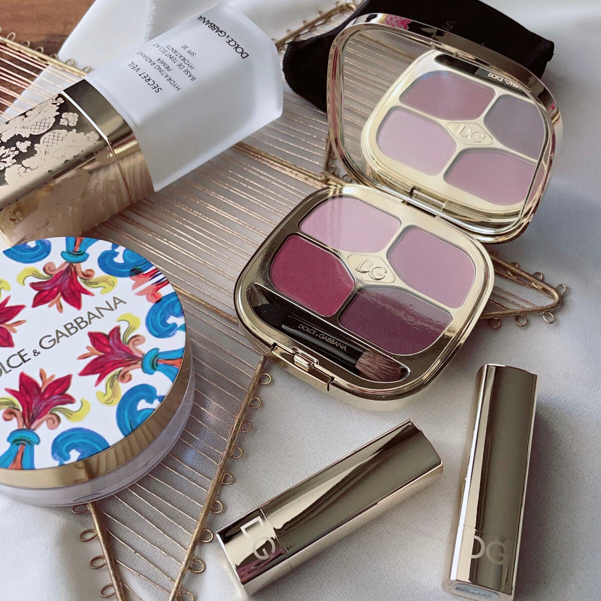 シークレットヴェール ハイドレーティング ラディアントプライマー/DOLCE&GABBANA BEAUTY/化粧下地を使ったクチコミ(9枚目)