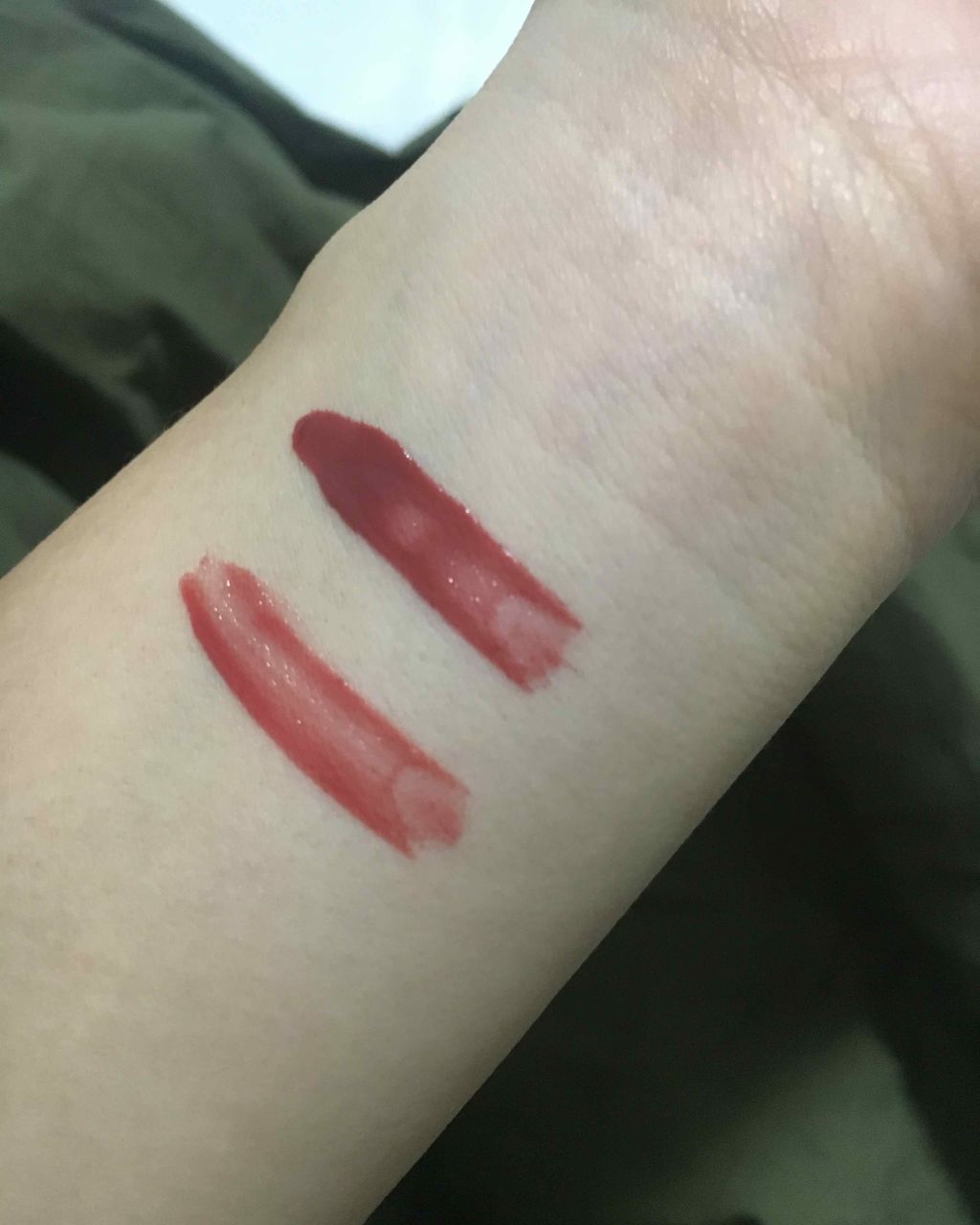 まོりོこོ on LIPS 「初投稿失礼致します!💄rom&ndジューシーラスティングティン..」(2枚目)