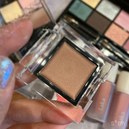 アイカラーレーション/LUNASOL/アイシャドウパレットを使ったクチコミ(4枚目)