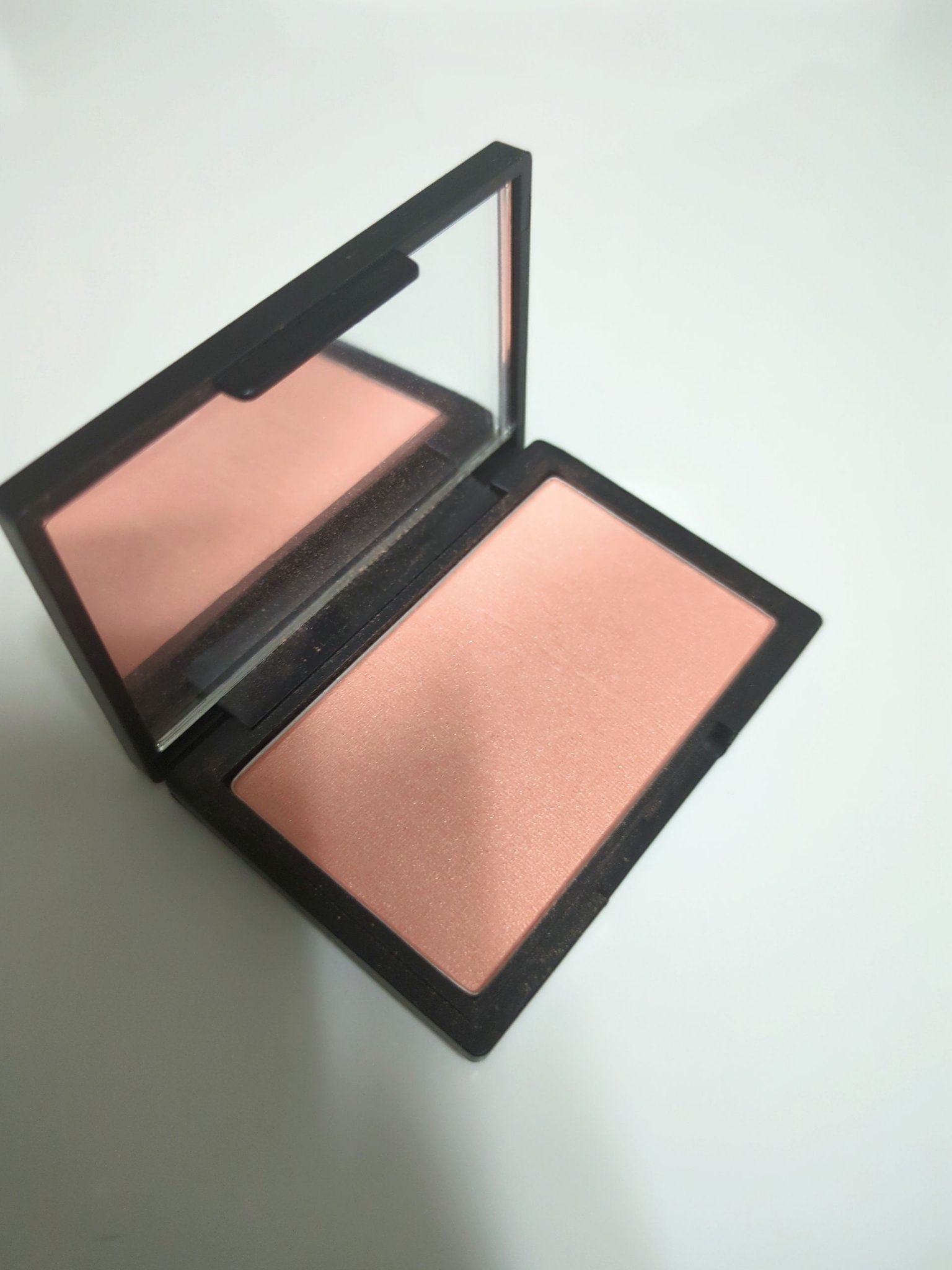 ピュア チーク カラー ロージーピンク/heme/パウダーチークを使ったクチコミ（1枚目）