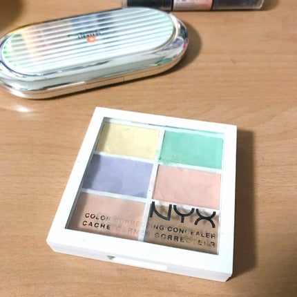 コンシール コレクト コントゥアー パレット/NYX Professional Makeup/パレットコンシーラーを使ったクチコミ(2枚目)
