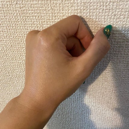 SUQQU ブルーミング グロウ プライマーのクチコミ「ツヤ肌好きさんあつまれーー!
SUQQUのこの下地、ハイライト苦手さんにおすすめ♡
別に新.....」(3枚目)