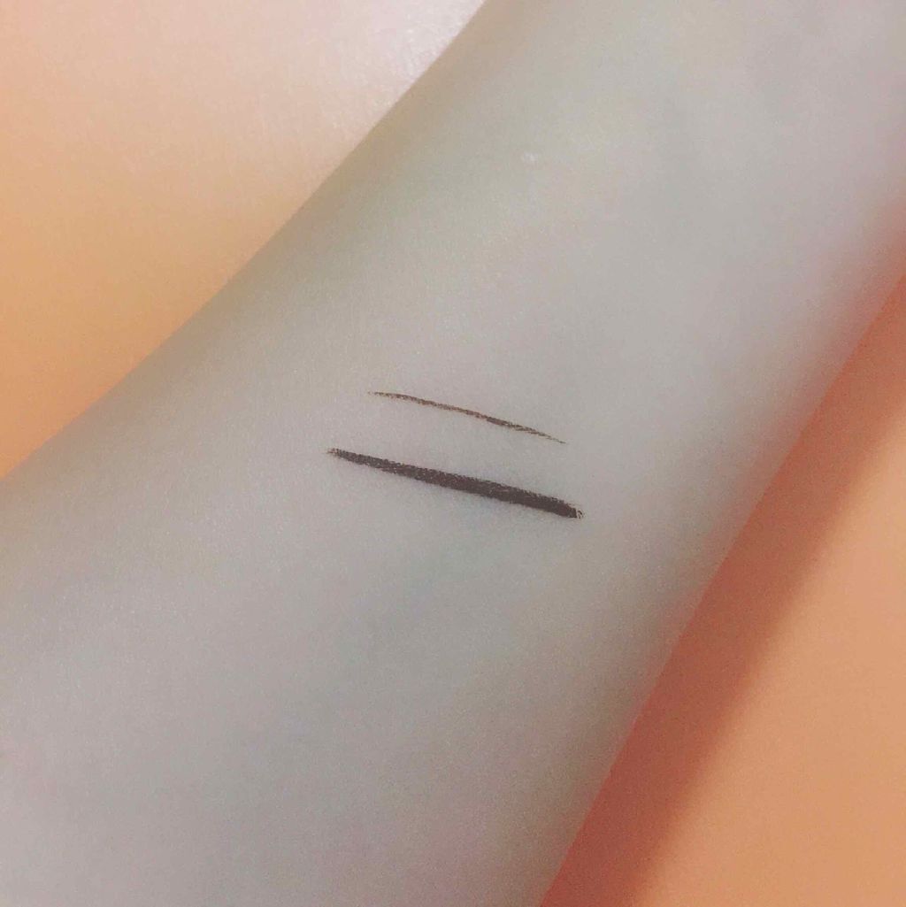 モテライナー リキッド/UZU BY FLOWFUSHI/リキッドアイライナーを使ったクチコミ(3枚目)