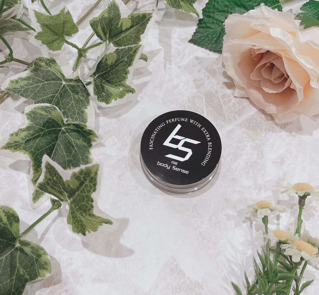 ひとみん on LIPS 「男性から良い匂いがしたら、なんかドキッとしませんか?👨✨な..」(2枚目)