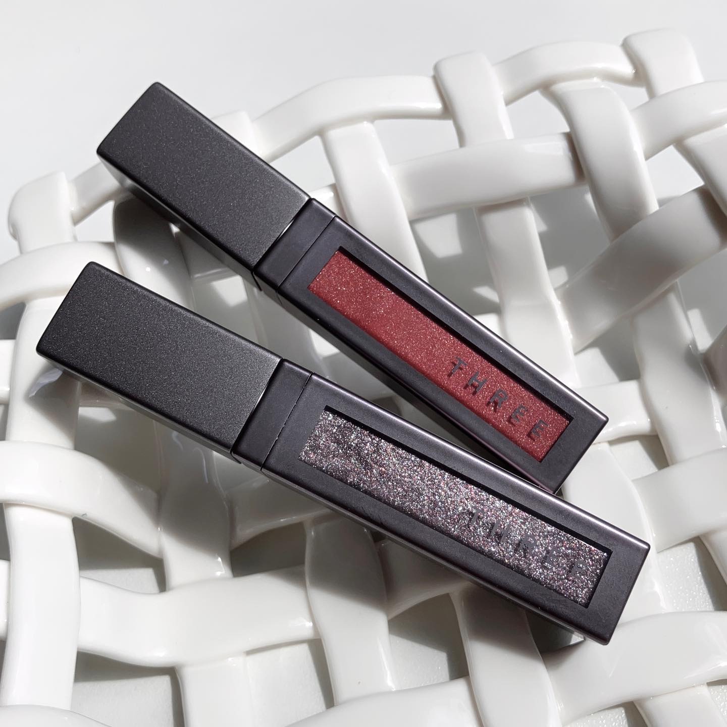 THREE ユナイテッドフルイドアイカラー/THREE/リキッドアイシャドウを使ったクチコミ（1枚目）