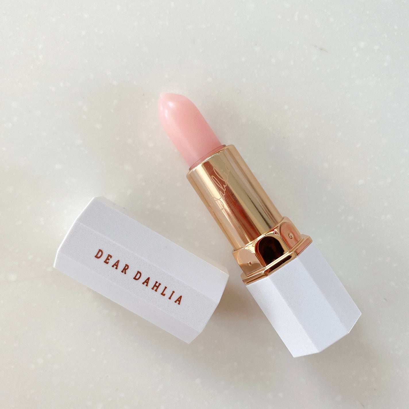 パラダイスブルーミングマルチバーム/DEAR DAHLIA/リップバームを使ったクチコミ(1枚目)