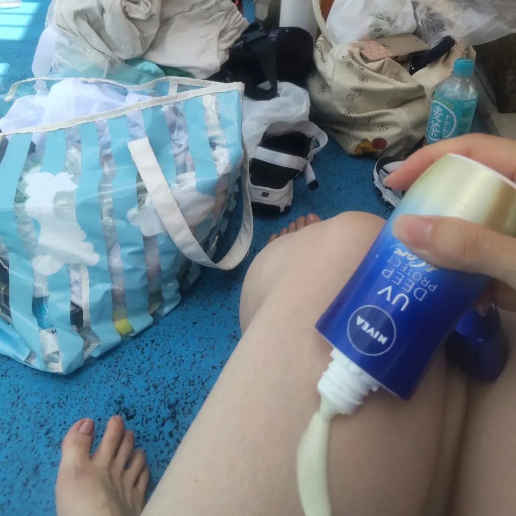 ニベアUV ディープ プロテクト＆ケア ジェル/ニベア/日焼け止めジェルを使ったクチコミ（2枚目）