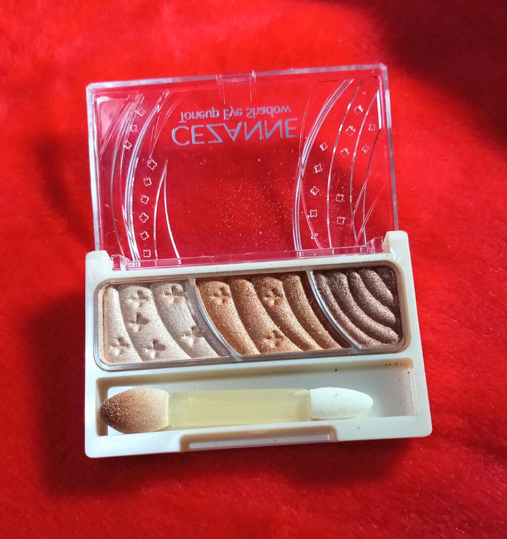 トーンアップアイシャドウ/CEZANNE/アイシャドウパレットを使ったクチコミ(1枚目)