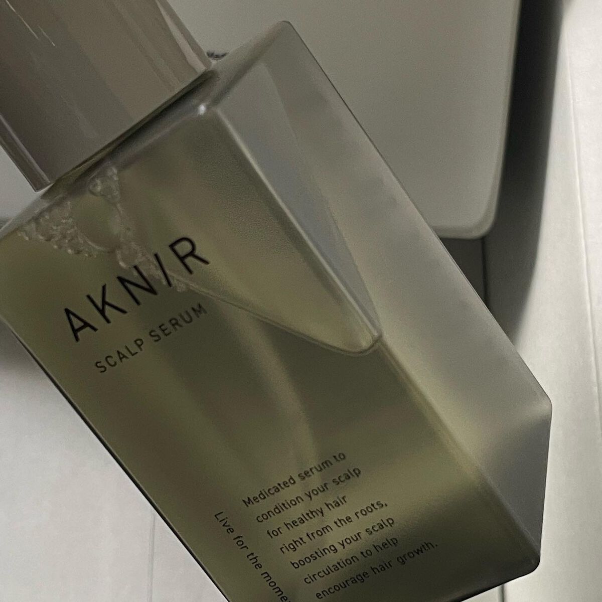 薬用ヘアスカルプセラム/AKNIR/頭皮ローションを使ったクチコミ(7枚目)