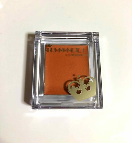 プリズム パウダーアイカラー/リンメル ロンドン/単色アイシャドウを使ったクチコミ(1枚目)