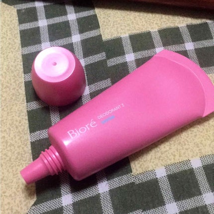 薬用デオドラントZ エッセンス せっけんの香り/ビオレ/デオドラント・制汗剤を使ったクチコミ(2枚目)