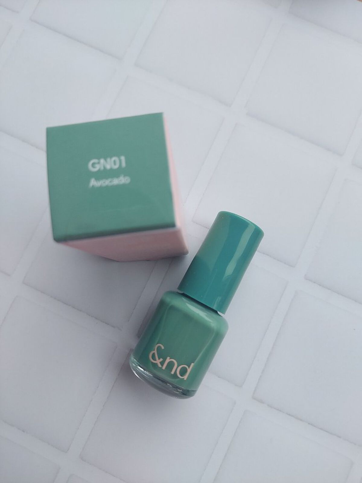 アンドバイロムアンド　グラッシードロップネイル GN01 アボカド/&nd by rom&nd/マニキュアを使ったクチコミ（1枚目）