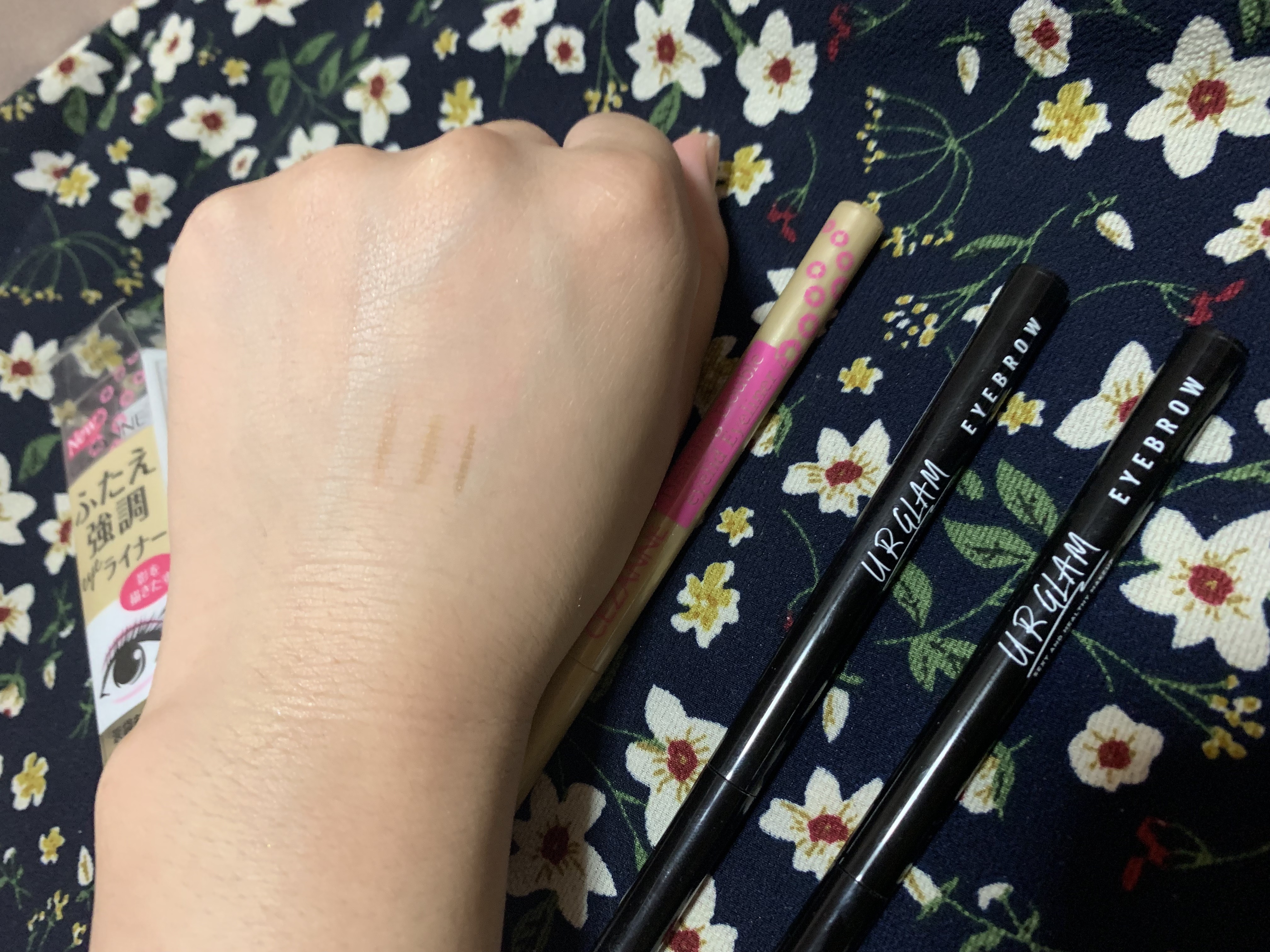 描くふたえアイライナー/CEZANNE/リキッドアイライナーを使ったクチコミ（3枚目）