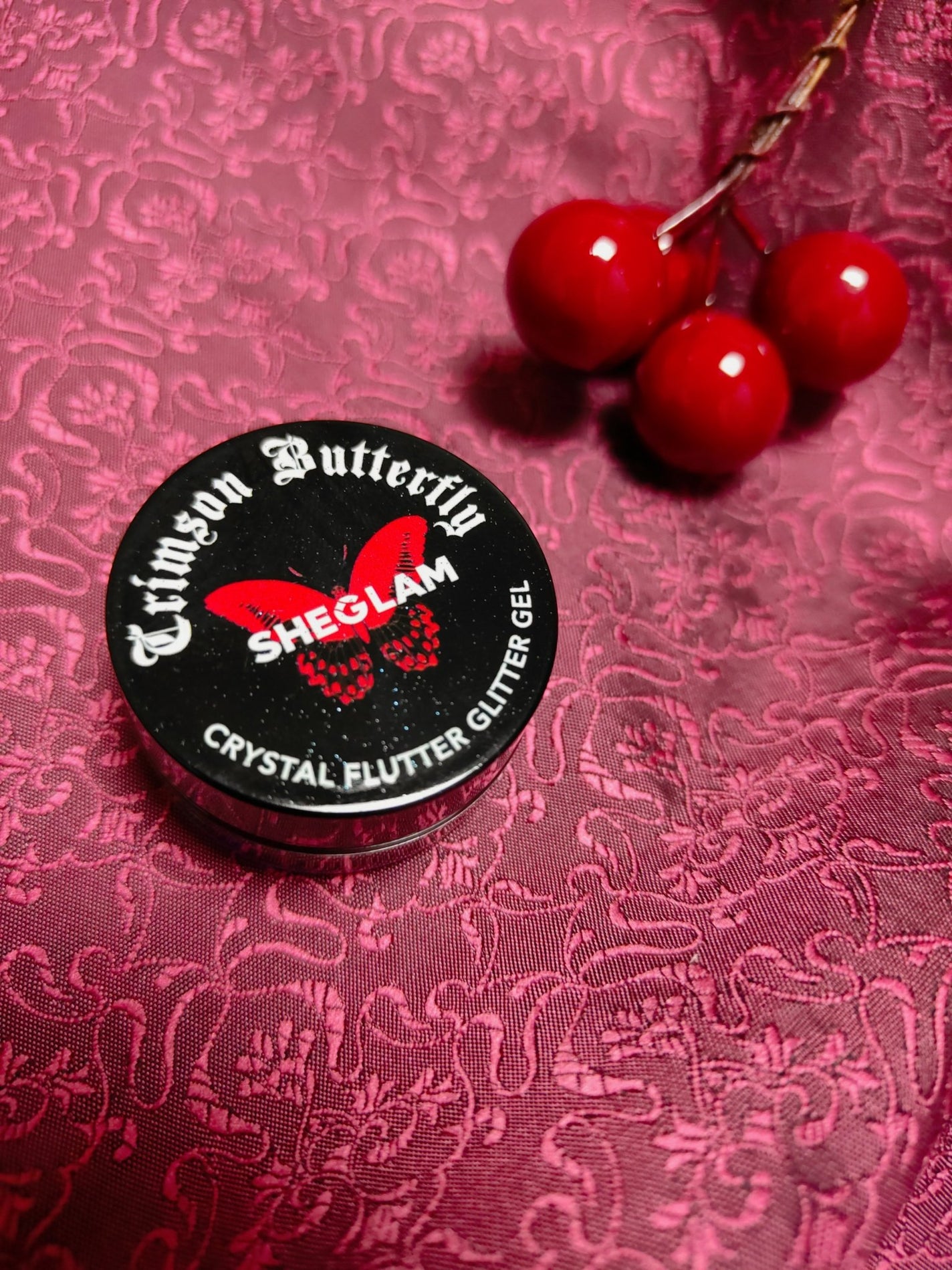 Crystal Flutter Glitter Gel/SHEGLAM/ジェル・クリームアイシャドウを使ったクチコミ(1枚目)