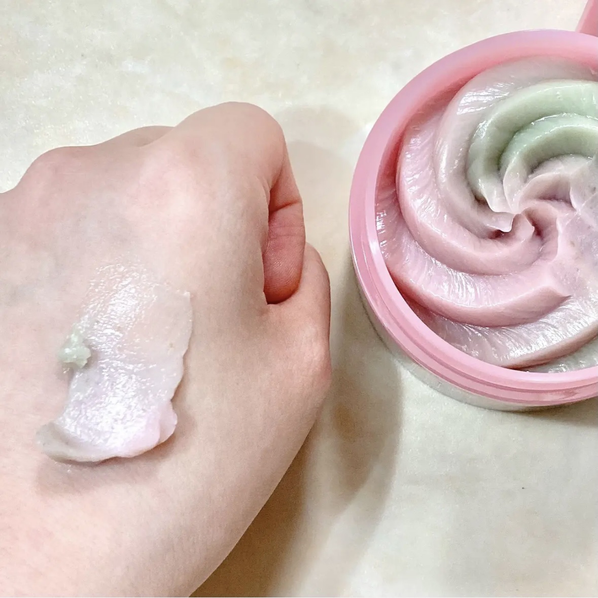 ピンクアロエメレンゲクレンザー/APRILSKIN/その他洗顔料を使ったクチコミ（3枚目）