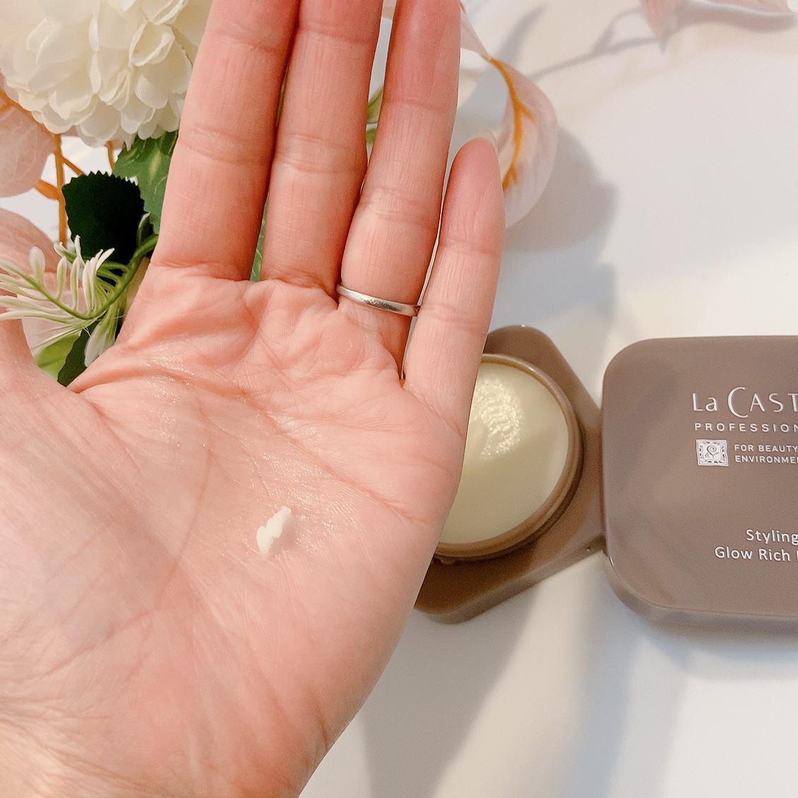 プロフェッショナル スタイリング グロウリッチ バーム /ラ・カスタ　プロフェッショナル/ヘアバームを使ったクチコミ（3枚目）