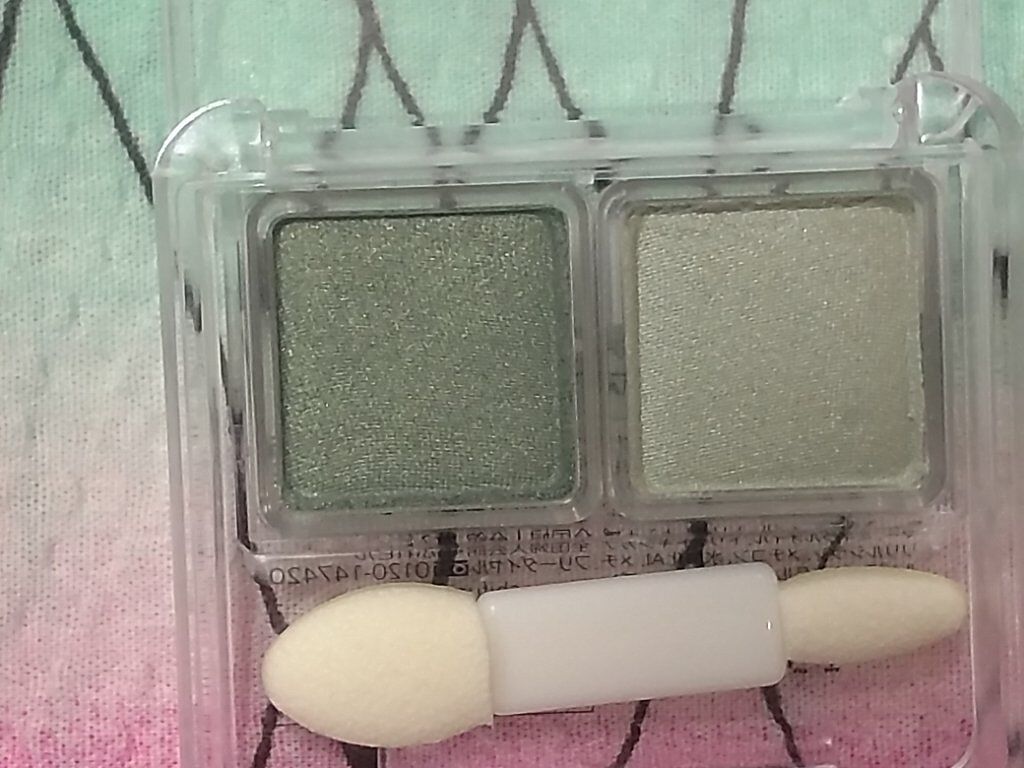 ツイン カラー アイシャドウ/ちふれ/アイシャドウパレットを使ったクチコミ(4枚目)