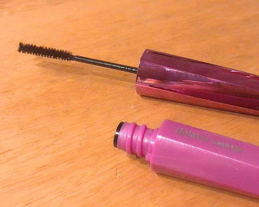 「塗るつけまつげ」自まつげ際立てタイプ/デジャヴュ/マスカラを使ったクチコミ（2枚目）