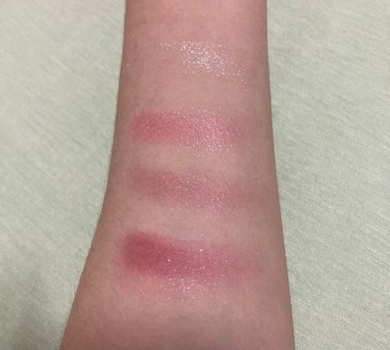 レブロン ダズル アイシャドウ クアッド/REVLON/アイシャドウパレットを使ったクチコミ(2枚目)