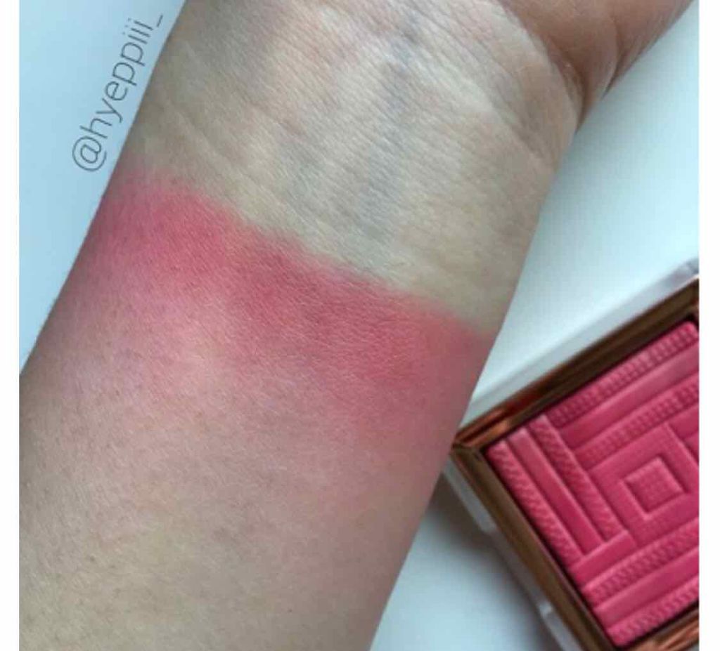 サテンチーク イタルプリズム Rose Boutique/MISSHA/パウダーチークを使ったクチコミ（2枚目）