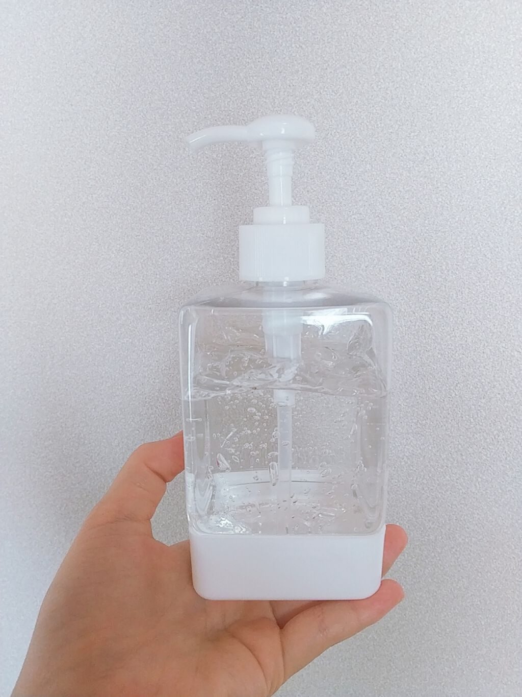 マイルド＆モイスチャーアロエジェル/ネイチャーリパブリック/ボディローションを使ったクチコミ（1枚目）