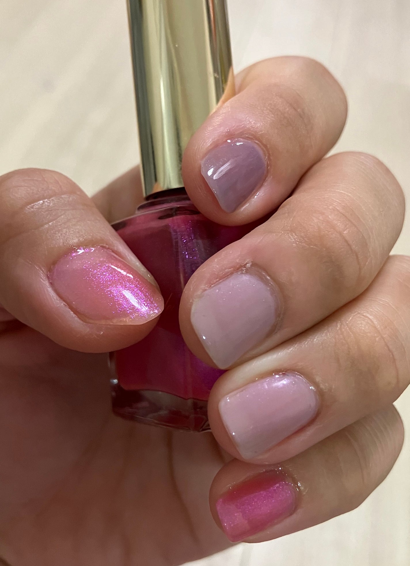 コンスピキュアス ネイルカラー /Amplitude/マニキュアを使ったクチコミ(2枚目)