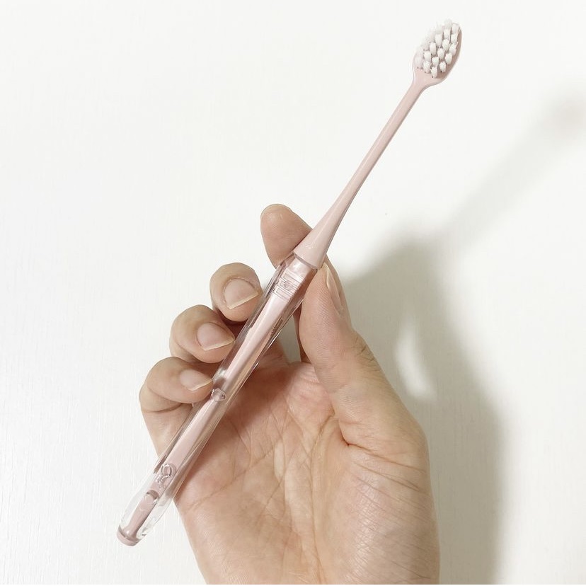 オーラツープレミアムハブラシ　なめらかフィット/オーラツー/歯ブラシを使ったクチコミ（2枚目）