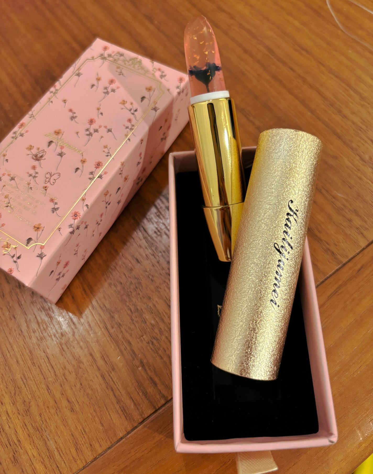 Kailijumei フラワーリップ 日本限定モデル/Kailijumei/口紅を使ったクチコミ(3枚目)