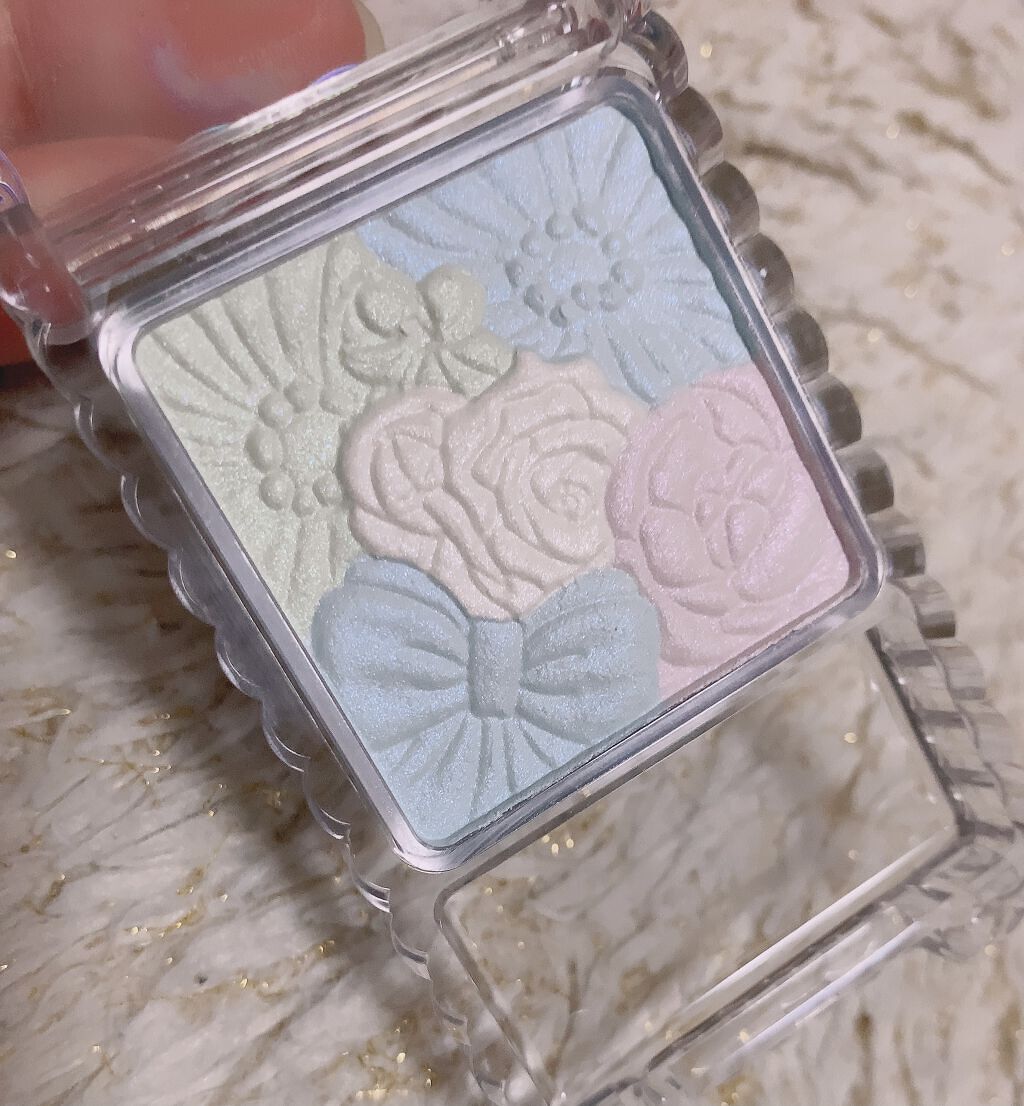 グロウフルールハイライター/キャンメイク/パウダーハイライトを使ったクチコミ（3枚目）