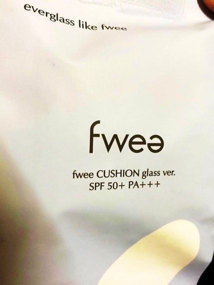 フィークッションガラス/fwee/クッションファンデーションを使ったクチコミ(3枚目)