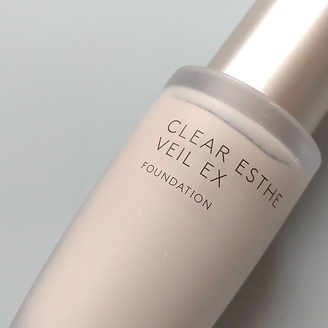 薬用クリアエステヴェールEX 04 ピンクベージュ/Macchia Label/リキッドファンデーションを使ったクチコミ（2枚目）