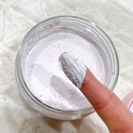 ダヴ ふわとろ クリーミースクラブ ザクロ&シアバター/ダヴ/ボディスクラブを使ったクチコミ(2枚目)