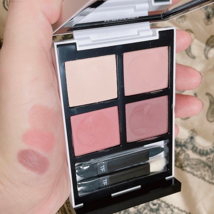 アイ カラー クォード 01R ローズ ティーズ / TOM FORD BEAUTY アイ カラー クォード 01R ローズ ティーズ / TOM FORD BEAUTY
