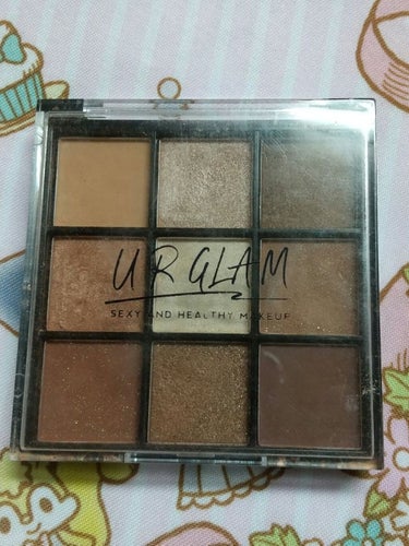 UR GLAM　BLOOMING EYE COLOR PALETTE/U R GLAM/パウダーアイシャドウを使ったクチコミ（1枚目）