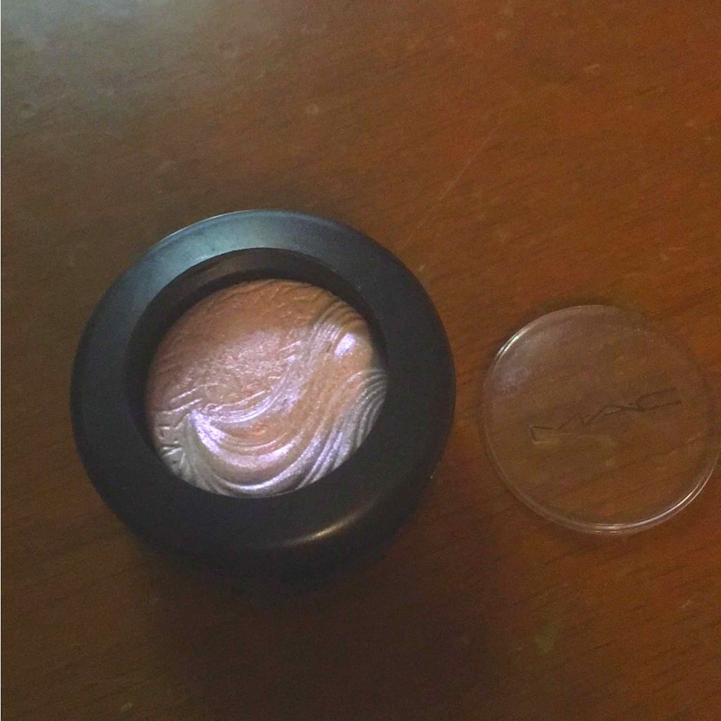 エクストラ ディメンション アイシャドウ/M・A・C/単色アイシャドウを使ったクチコミ(1枚目)